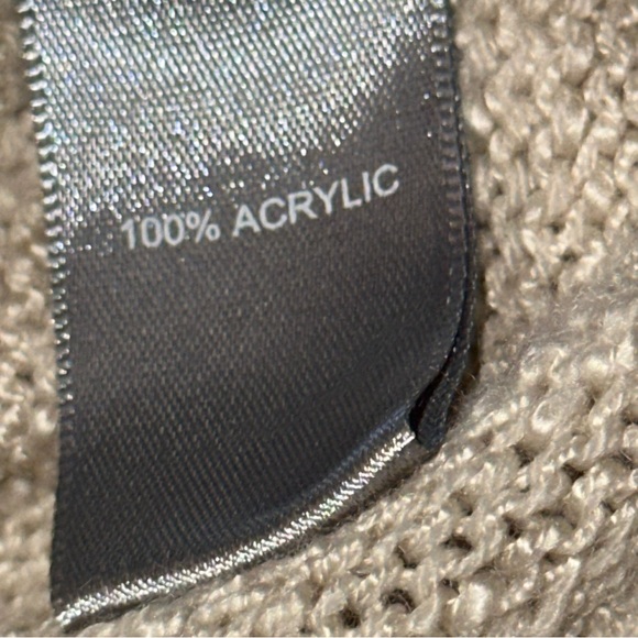 Marled Reunited “Summer” sweater - Picture 5 of 5